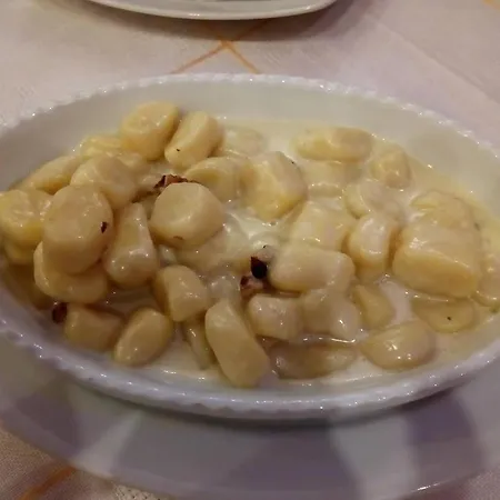 ホテル Hotel Caligiuri 3*