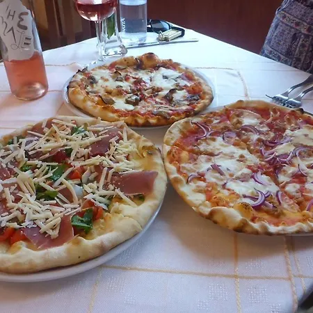 Hotel Caligiuri ホテル Decollatura
